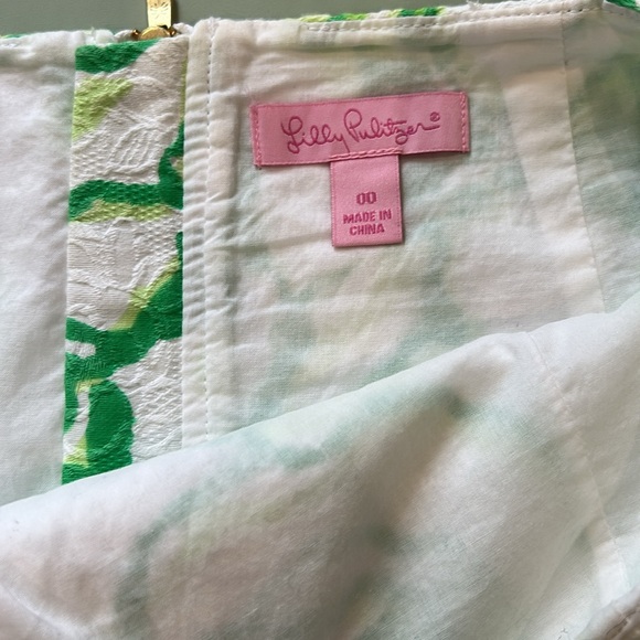 Lilly Pulitzer Green and Pink Mini Skirt with Cut Out Design - Picture 2 of 3